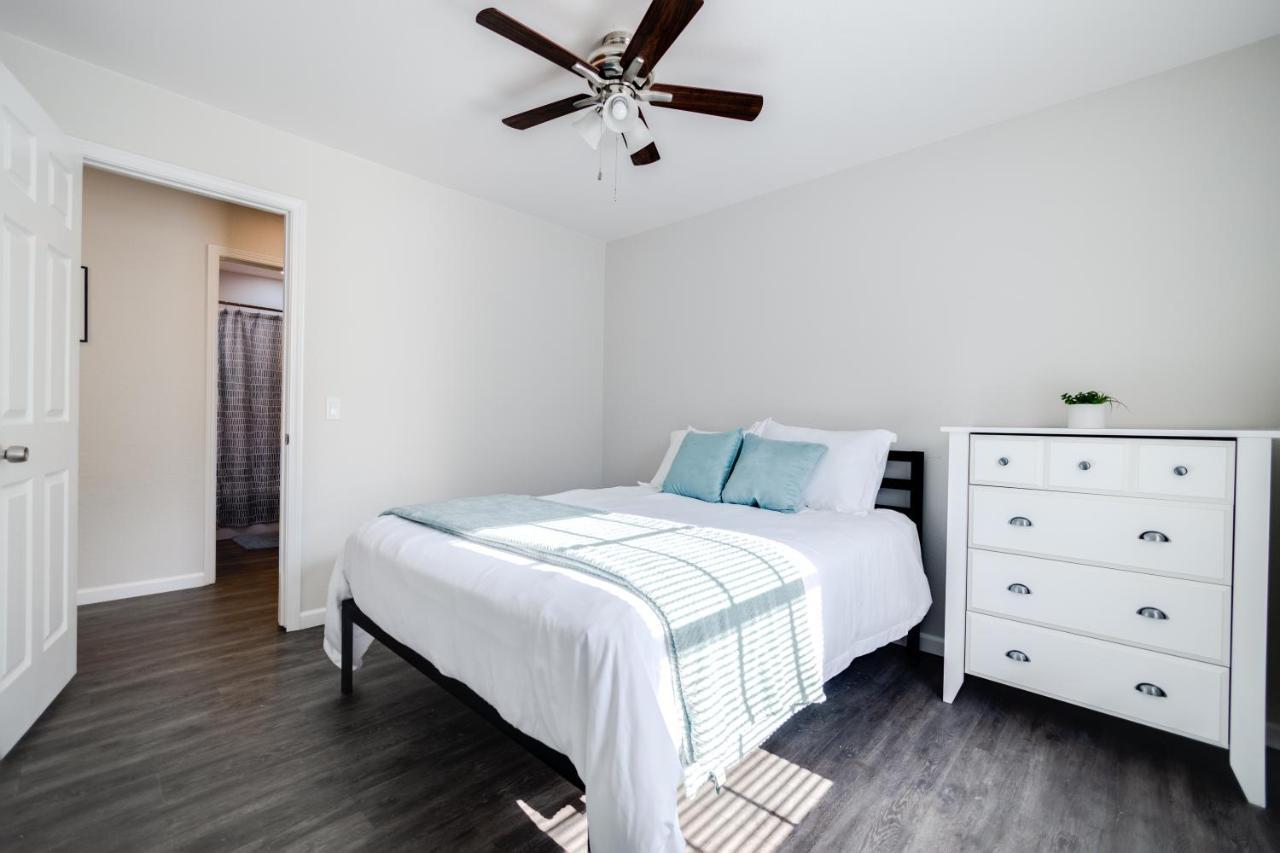 Trailside Townhouse - Close To Downtown & Bike Trails Bentonville Ngoại thất bức ảnh
